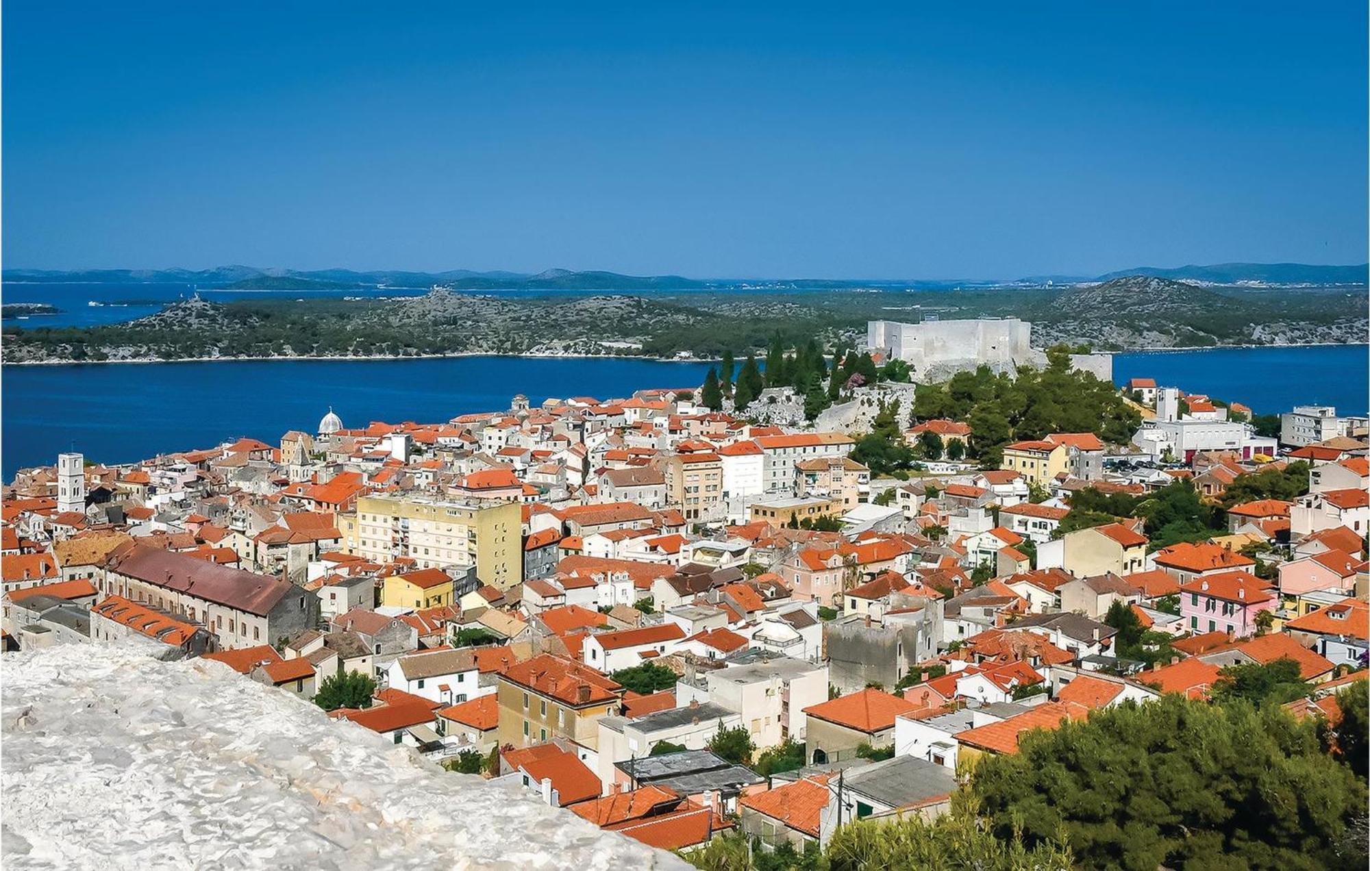 Beautiful Home In Sibenik With Kitchen Exterior foto